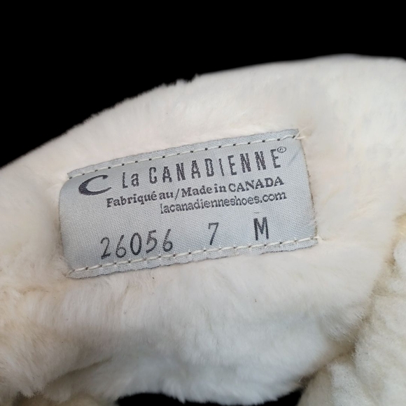 La CANADIENNE Brown Suede Ankle Boots with Soft Lining - Picture 4 of 4